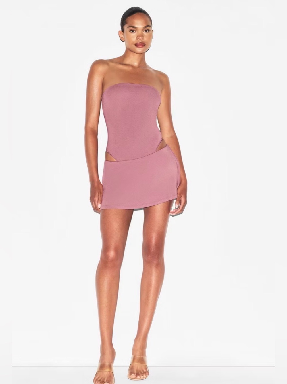 SKIMS SMOOTH LOUNGE SKORT SYLE: SK-SKT-9023WCOLOR: REDWOOD SIZE:L
